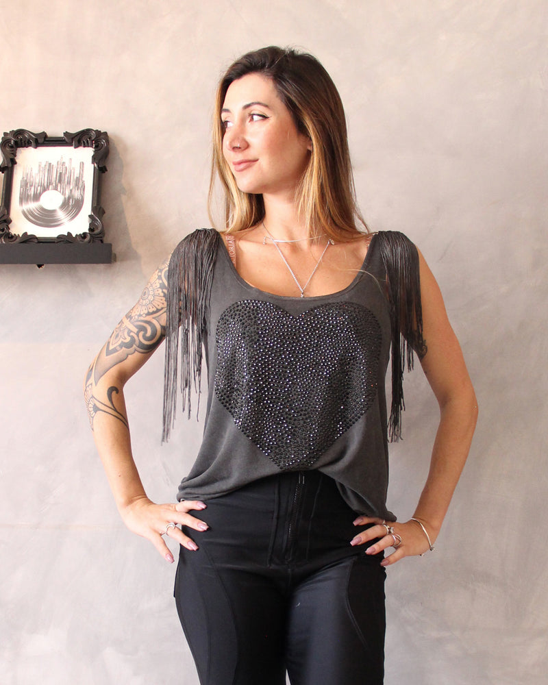 Blusa Coração com Franjas